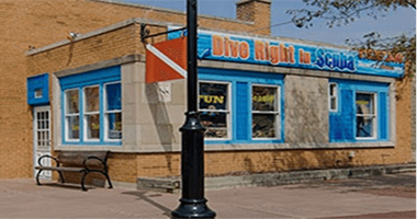 Dive Right in Scuba - Plainfield store front